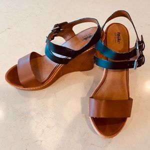 Mossimo Wedges - Black & Brown